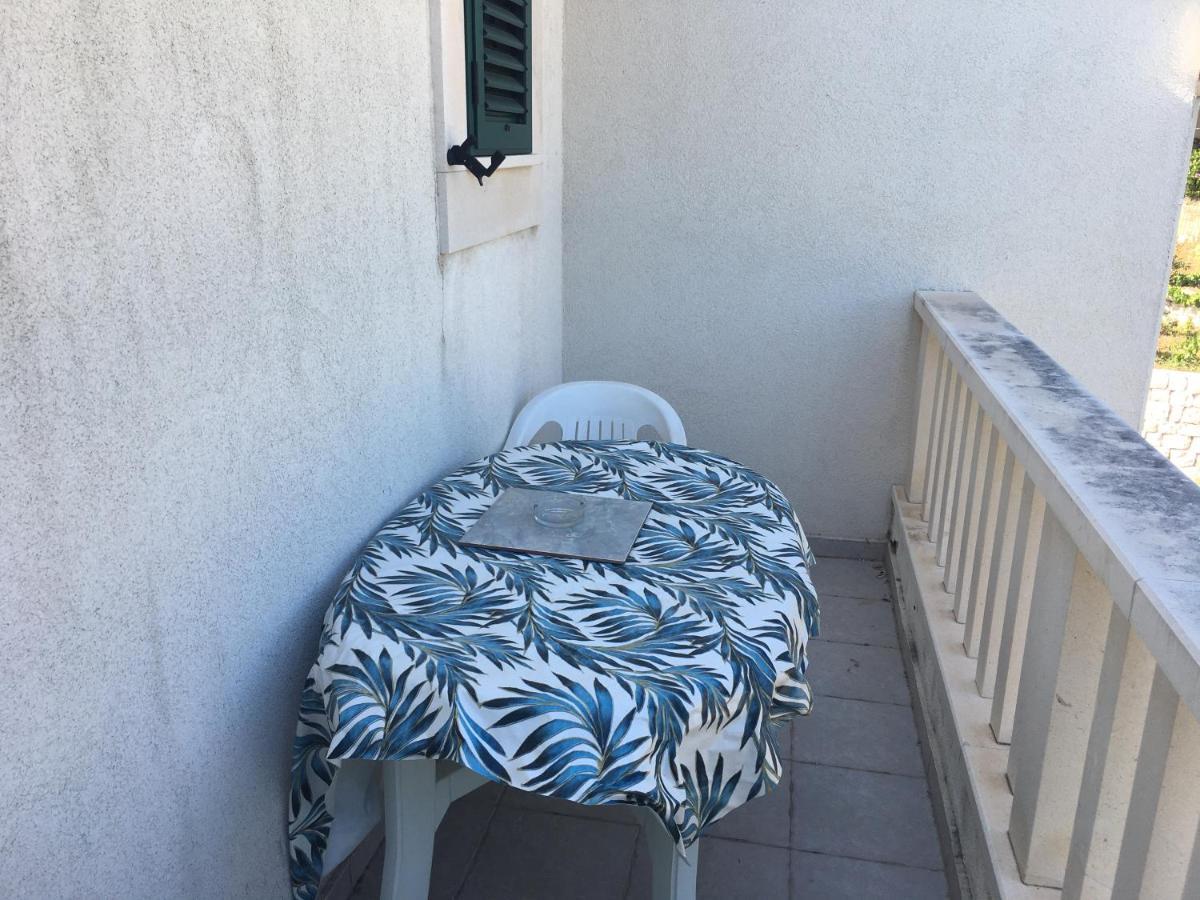 Apartmani Domenika Žuljana Kültér fotó