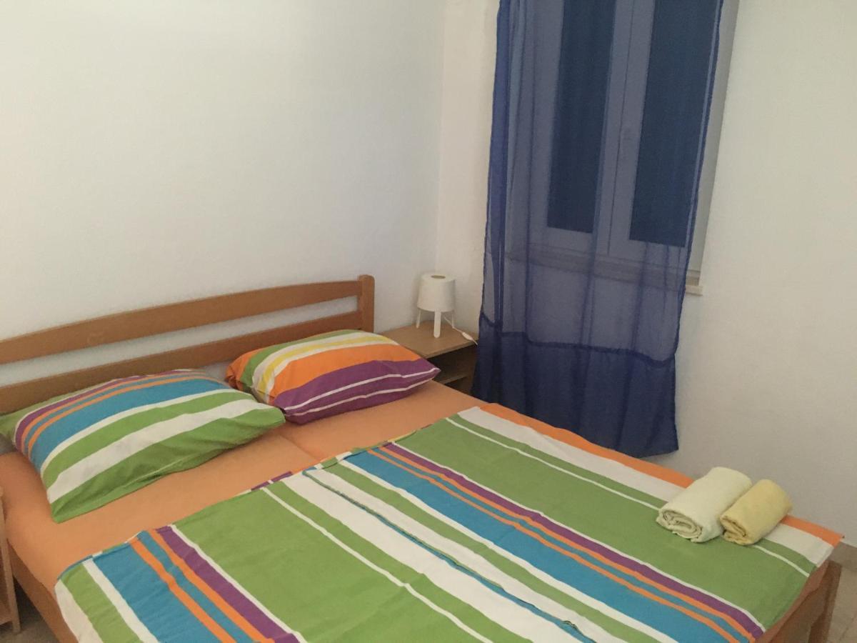 Apartmani Domenika Žuljana Kültér fotó