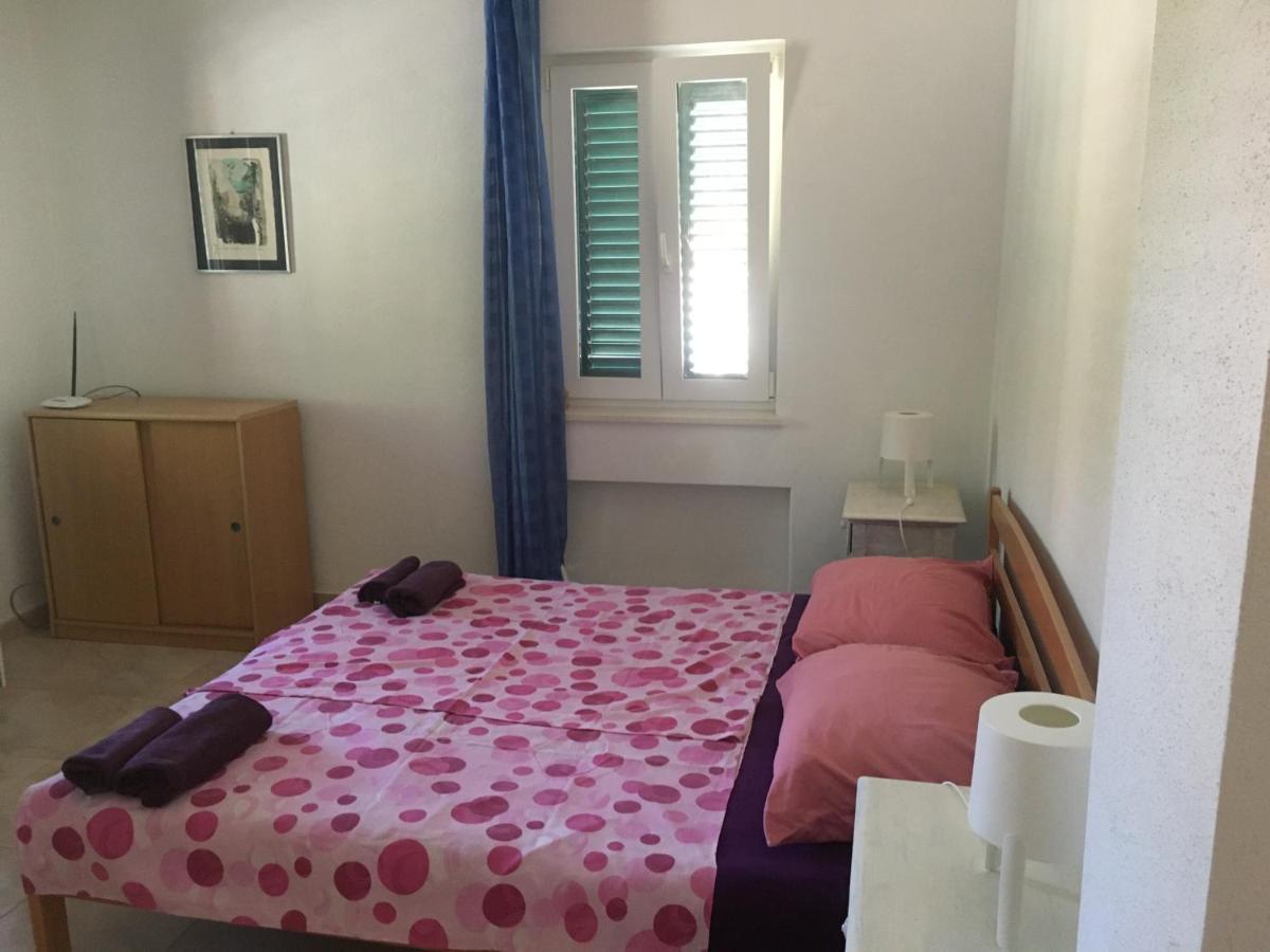 Apartmani Domenika Žuljana Kültér fotó