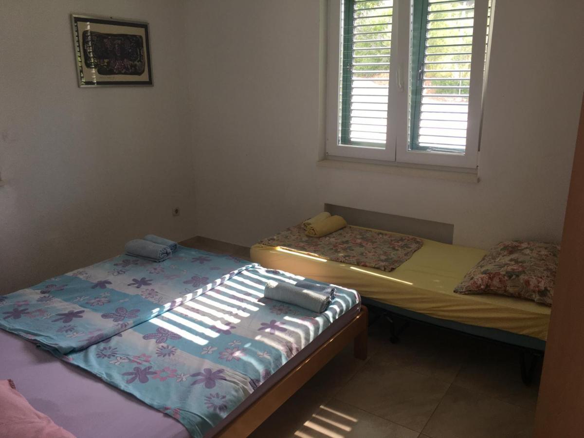 Apartmani Domenika Žuljana Kültér fotó